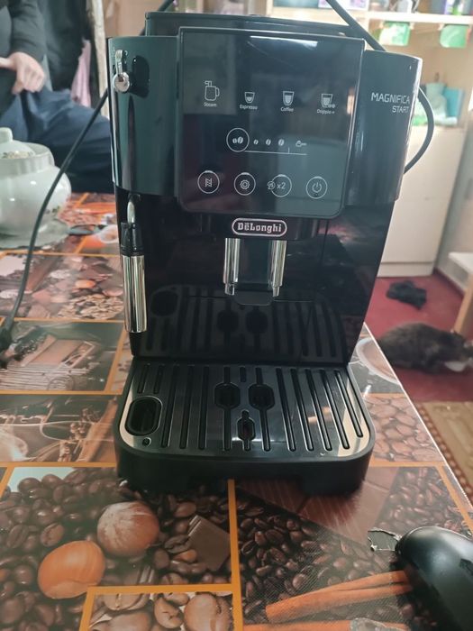 Kofe aparat sotiladi seochni