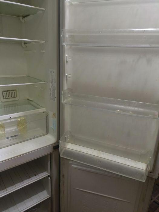 Холодильник indesit