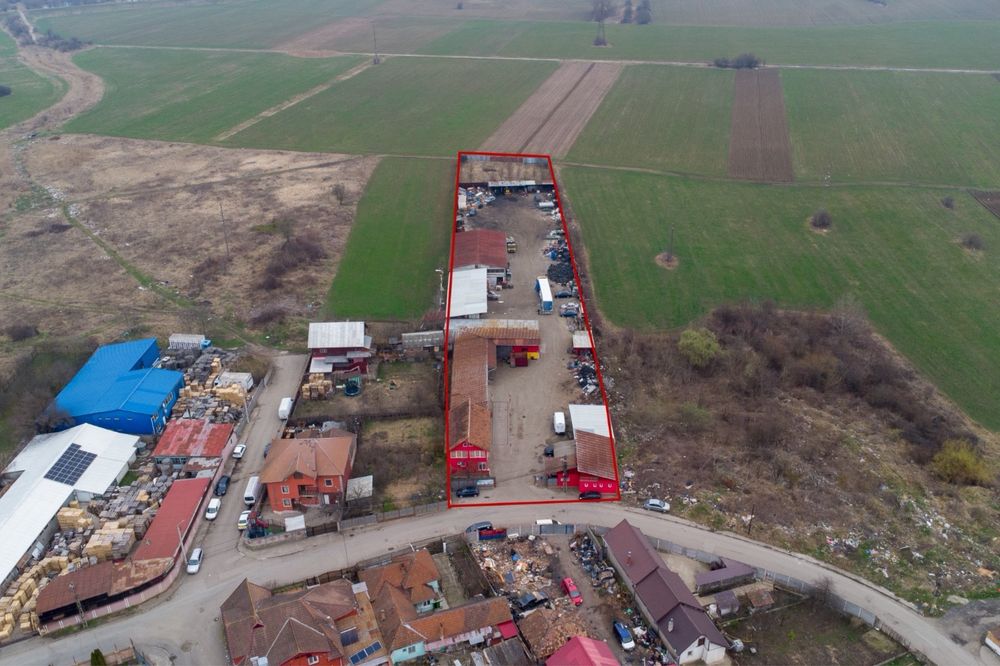 Vand - inchiriez- Schimb  Depozit Deva 7000 mp