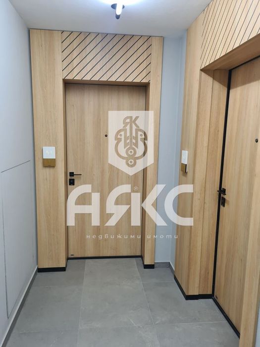 Продава се Тристаен апартамент в София, Зона Б-5 - 154 кв.м за 1623 €/кв.м - Снимка #6