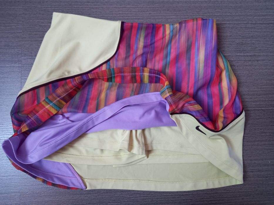 Nike пола с панталони/клин