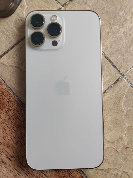 Продам iphone 13 pro max 512gb