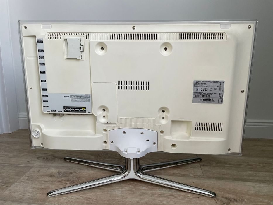 LED Телевизор Samsung