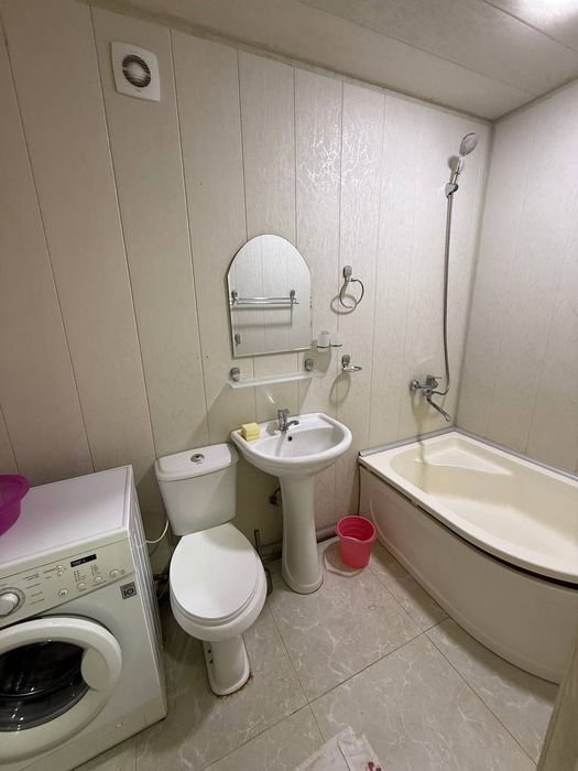 Срочно сдается квартира 1пер2 яшнабадском районе Иззат