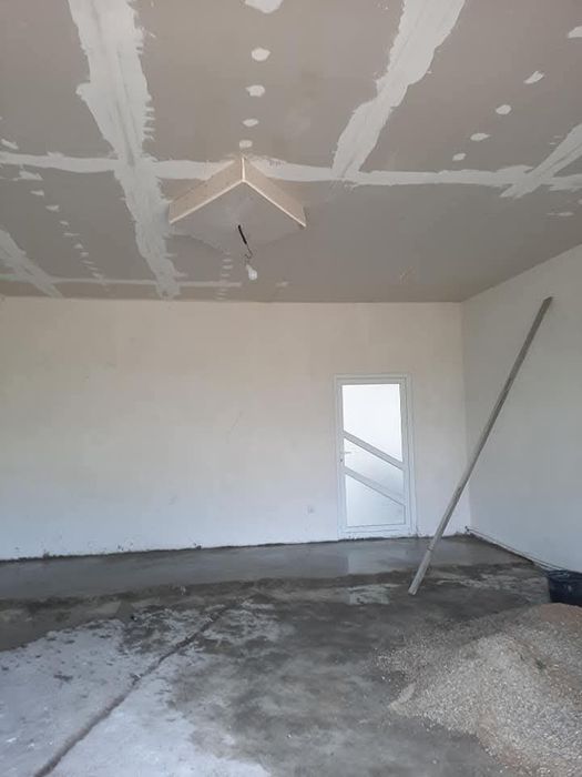Lucrari in constructi