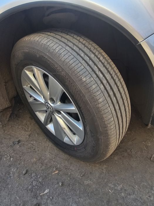 Продам резину комплект