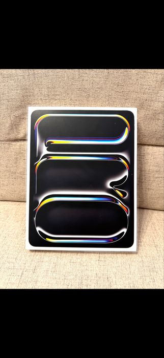 ipad Pro 13” cu M5 512gb wifi+celullar, space black, garantie 1 an