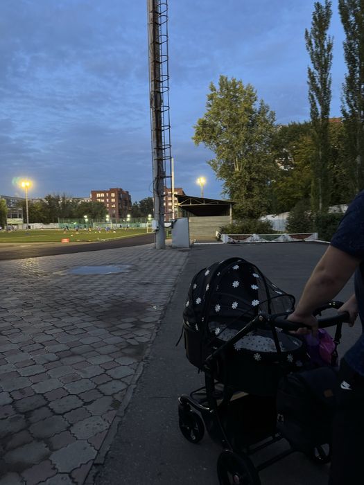 Продам коляску Teknum