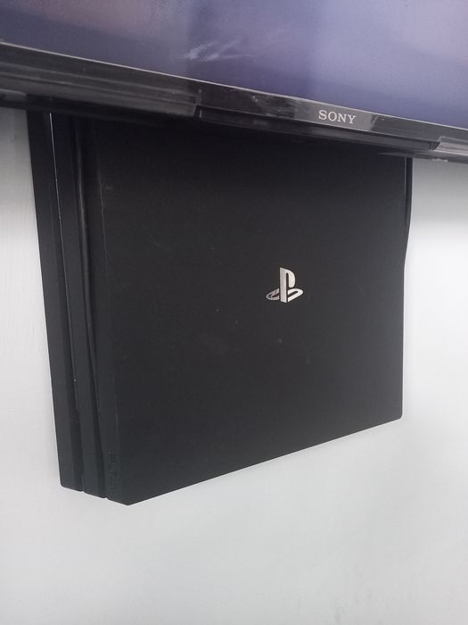 Прошитая Sony Ps 4 pro 1тб!
