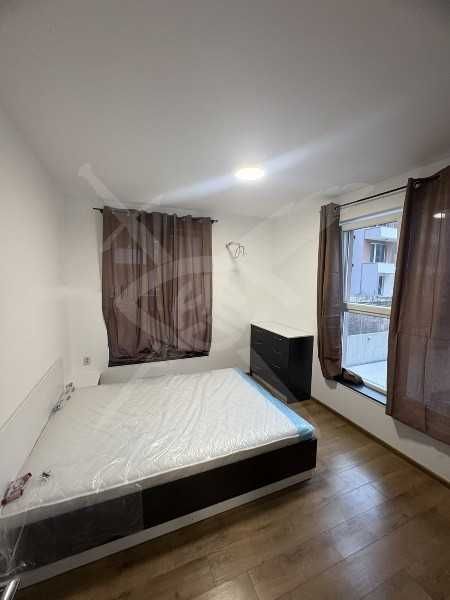 Дава се под наем Тристаен апартамент в Пловдив, Христо Смирненски - 100 кв.м за 548.25 € - Снимка #3