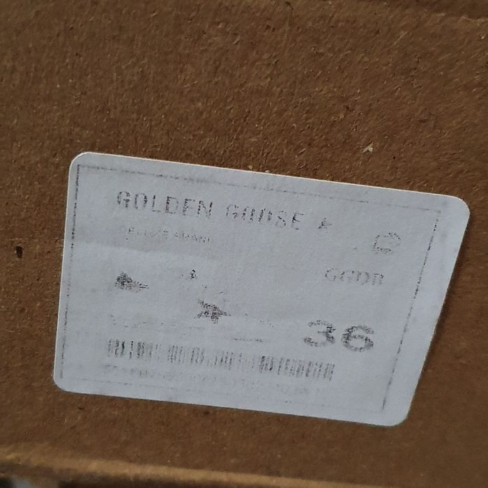 Adidași golden goose certificat quar si săculeț