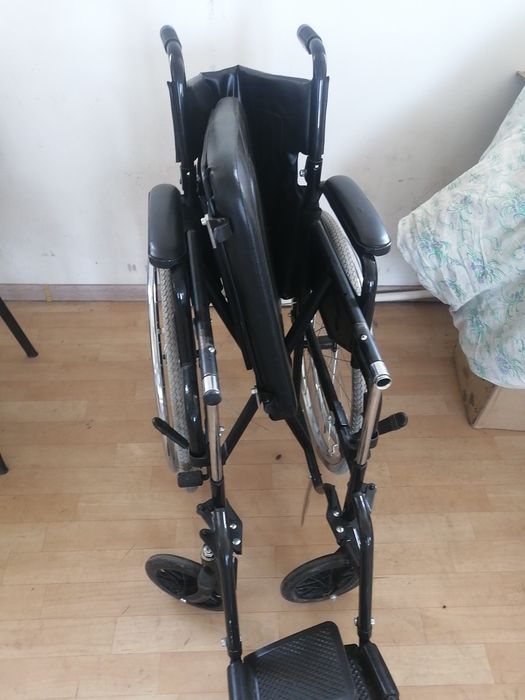 Коляска инвалидная
