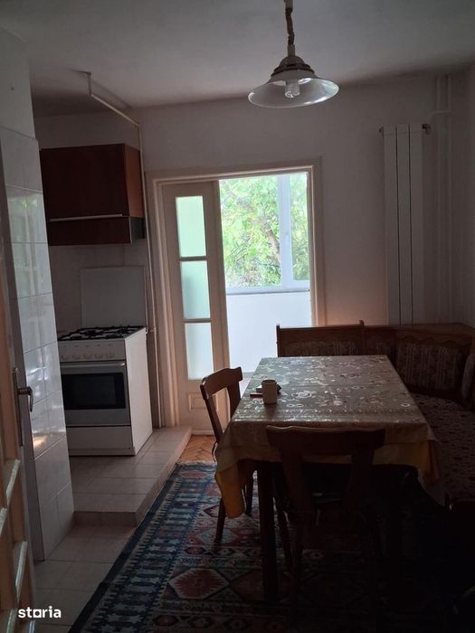 Apartament 2 camere +garaj -Zona Bucovinei