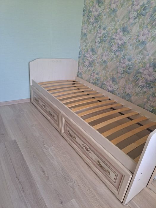 Детская мебель.       .