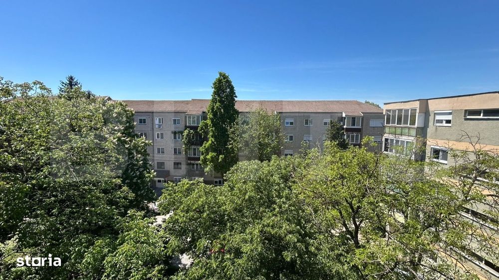Apartament 2 camere, decomandat, Nufarul