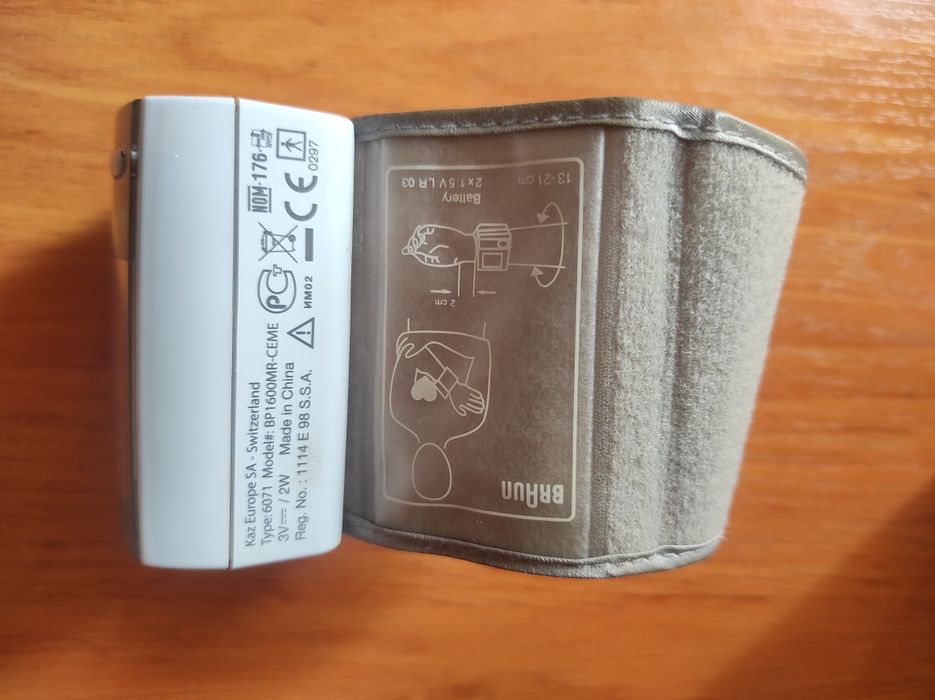 Тонометр электронный Braun BP 1600MR оригинал