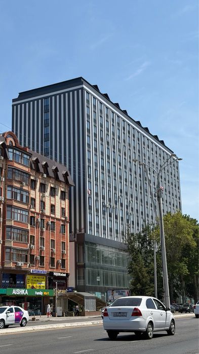 Продается 2 комнатная новостройка  Амир Темур возле метро Шахристнский