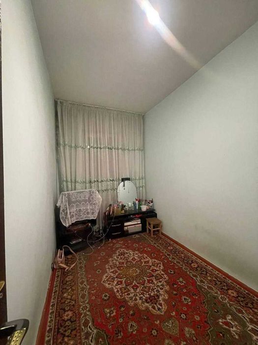 Продам квартиру 3/9/9