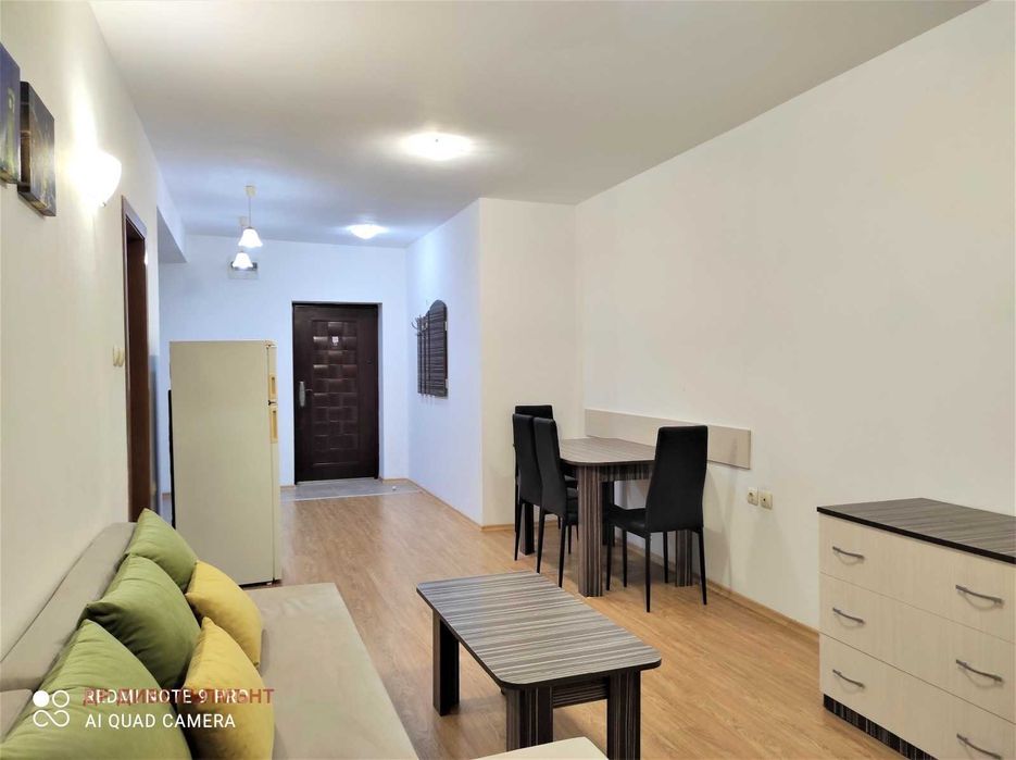 Дава се под наем Двустаен апартамент в Свети Влас - 62 кв.м за 273.87 € - Снимка #1