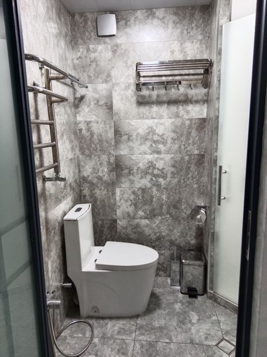 Dom sotiladi qoraqamish 1,2 da