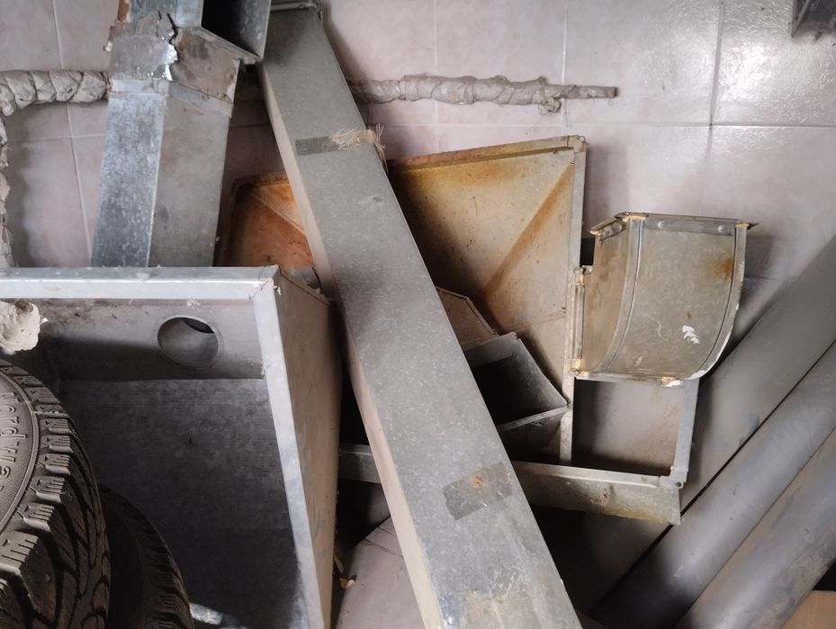 Продам вытяжка зонт