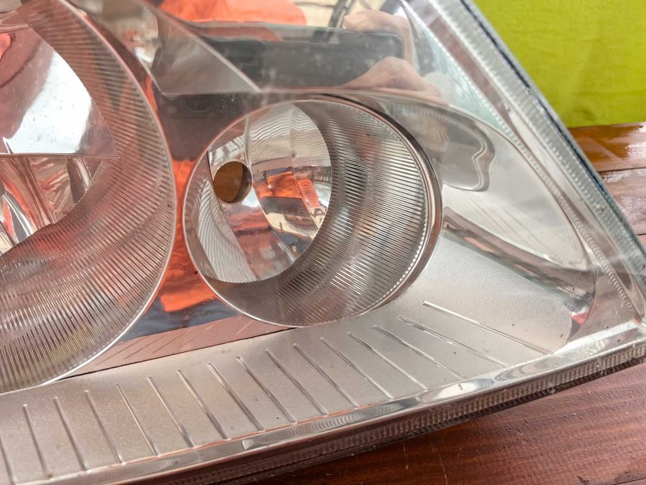 Фар за Mercedes Sprinter / Мерцедес Спринтер