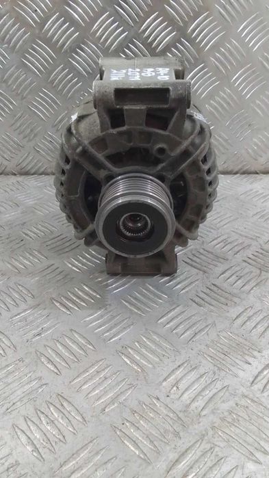 Алтернатор Audi A4 B8 2.0TFSI 211кс.2010г.