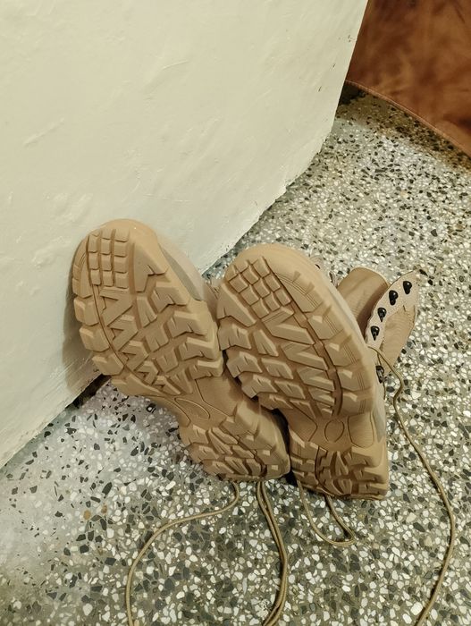 Обувки ,боти,зимни 45 номер