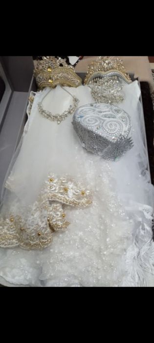 Kelinlik liboslari 6 tasi 1,5mln