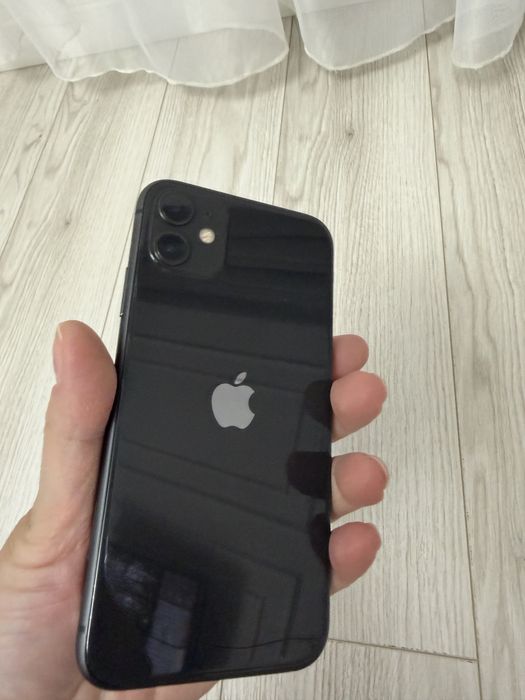 Продам Iphone 11 б/у