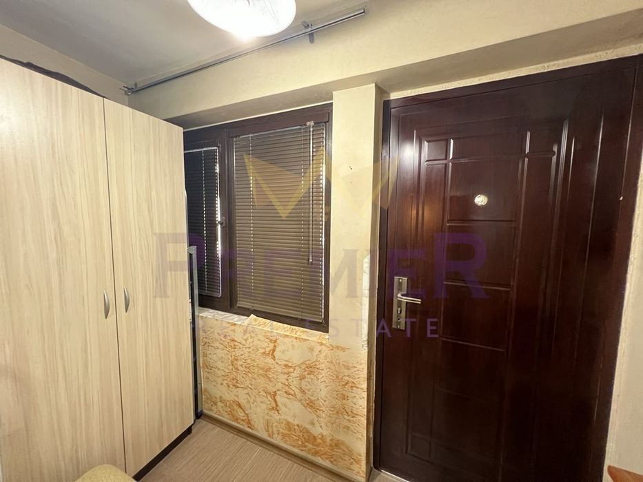 Гараж в Варна-Зимно кино Тракия площ 34 цена 79000