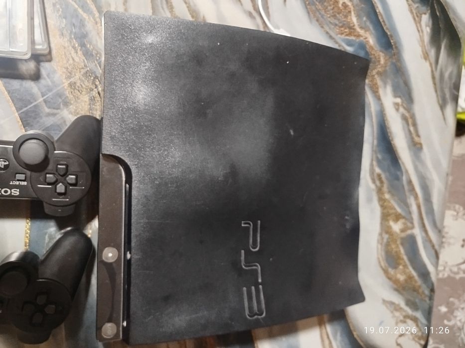 Продам playstation 3 слим