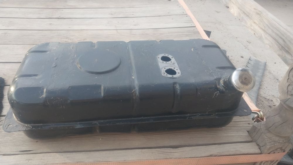 Продам топливный бак на газель