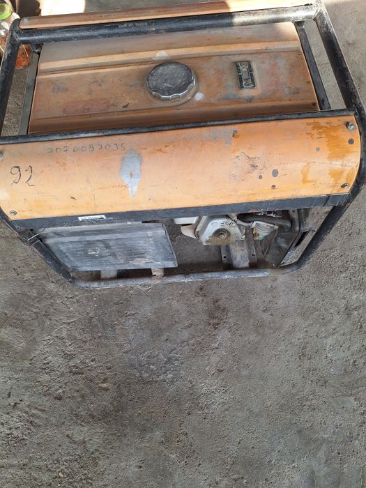 Продам генератор