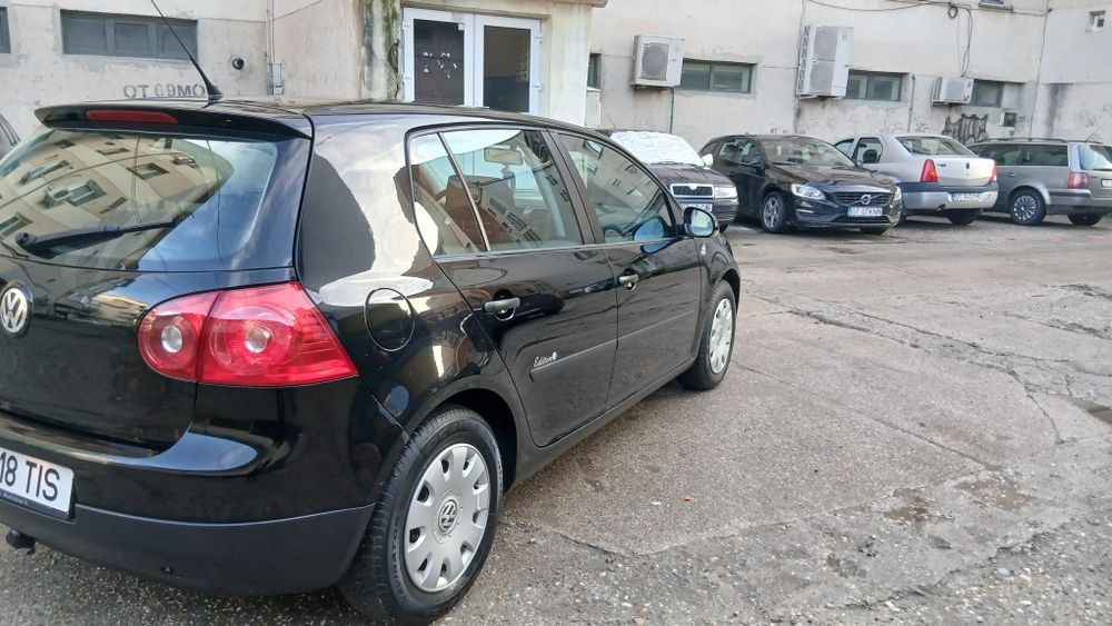 Volkswagen Golf V 1.4 MPI SPECIAL EDITION