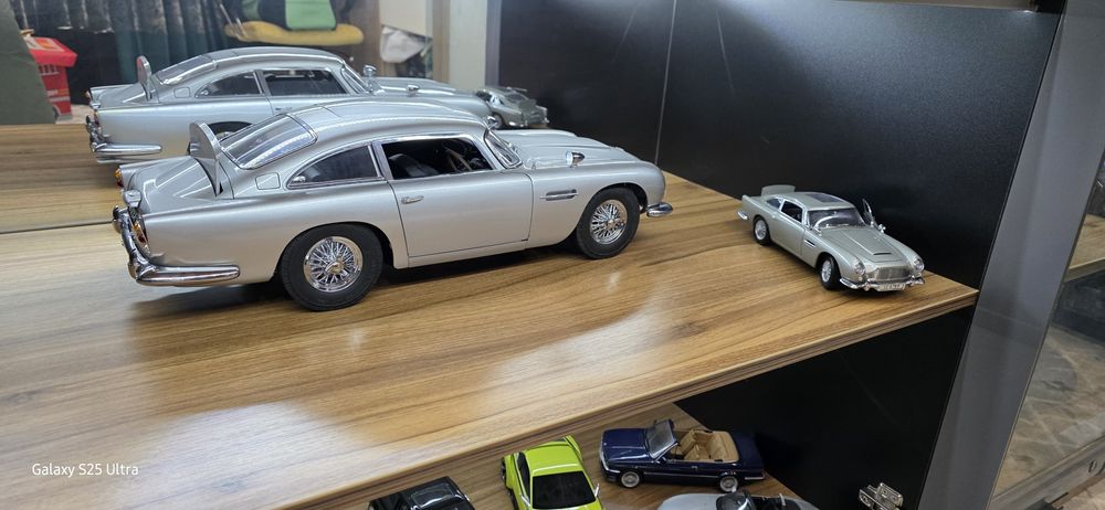 Масштабная модель 1-8 Aston Martin DB.5