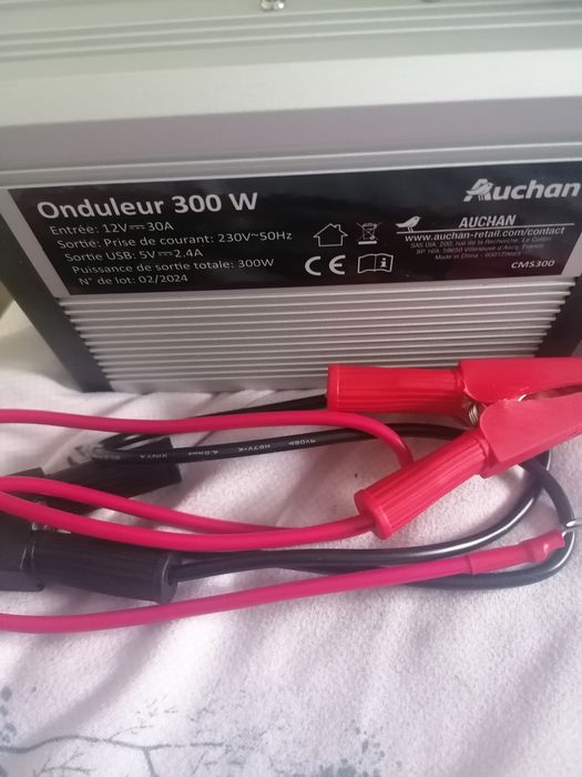 Invertor 12-220 v model auchan franta 350  ron.