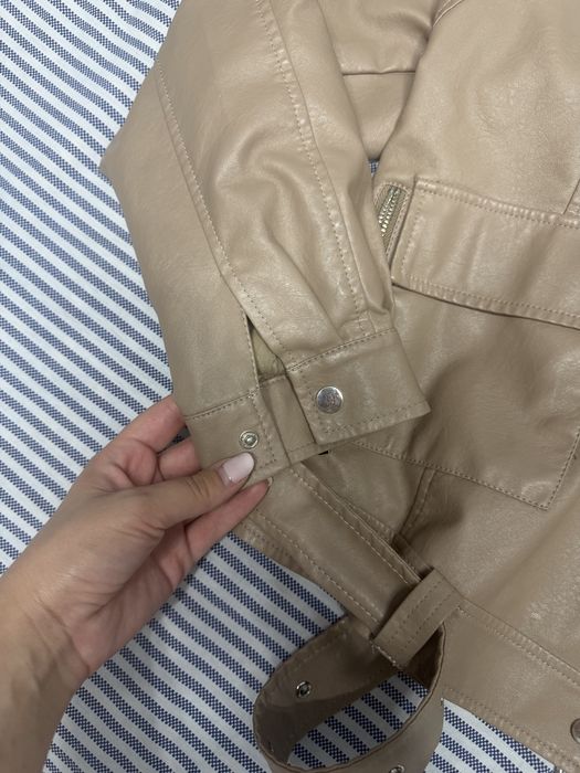 Продам кожаную куртку
