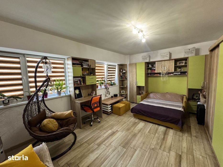Apartament 3 camere, decomandat 80 mp, zona Garii - Rovine Residence