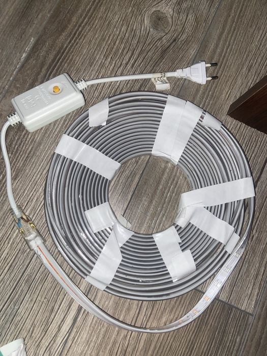 Banda led aprox 30-32 metri