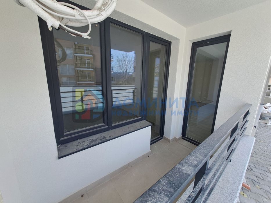 Продава се Двустаен апартамент в Царево - 87 кв.м за 580 €/кв.м - Снимка #21