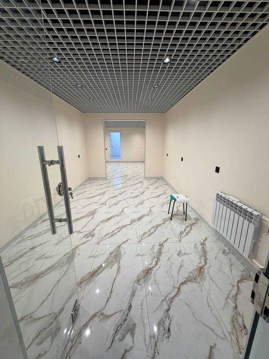 Сдаётся нежилое 60 м² на 1 линии (Чиланзар 1 кв, ул. Мукими)