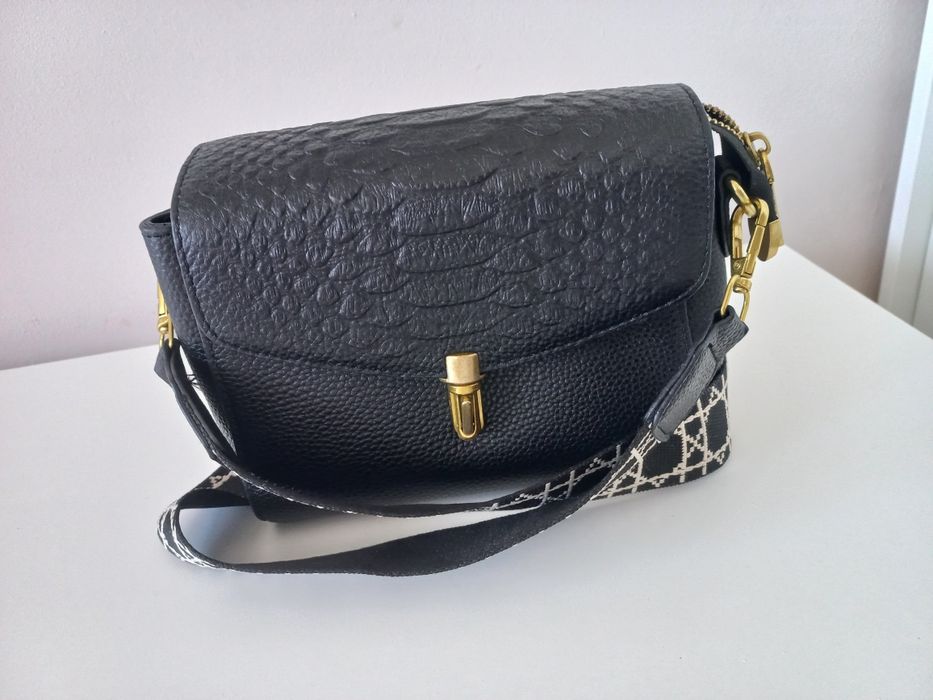 Poseta -piele naturala