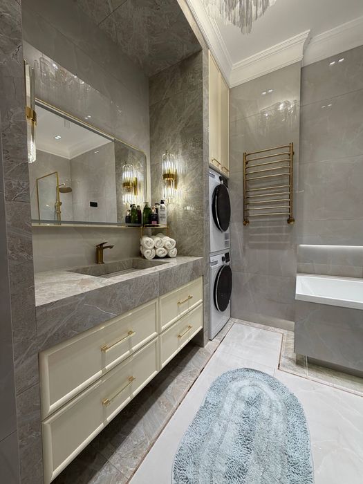 200 кв квартира своя сотилади енг зор уй