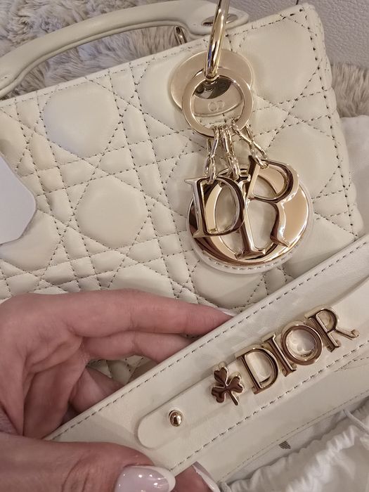 Налична чанта Lady Dior Latte