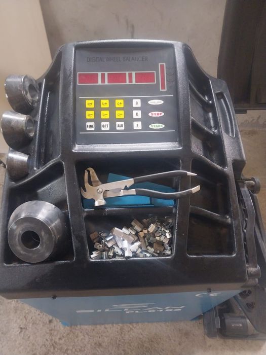 Продам шиномонтажное оборудование.