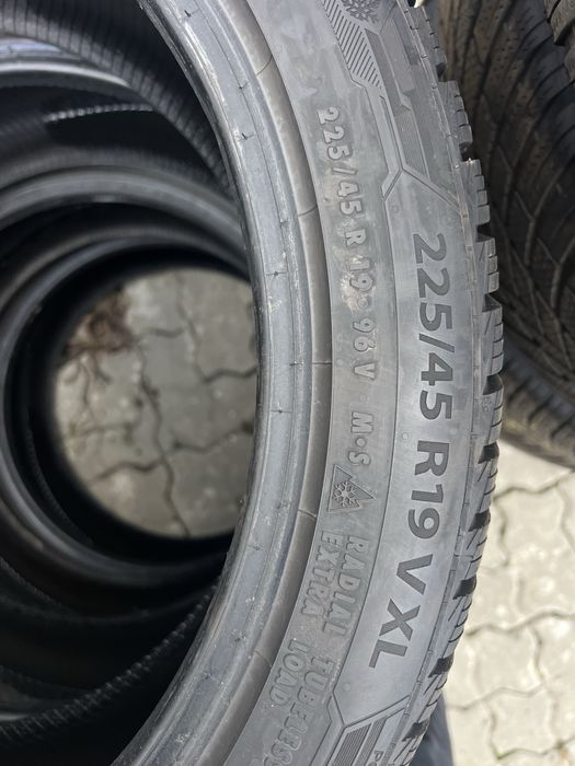 Anvelope Iarna 225 / 45 / R19 Nissan Qashqai