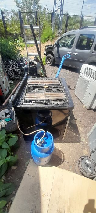 Газова фурна с 6 котлона