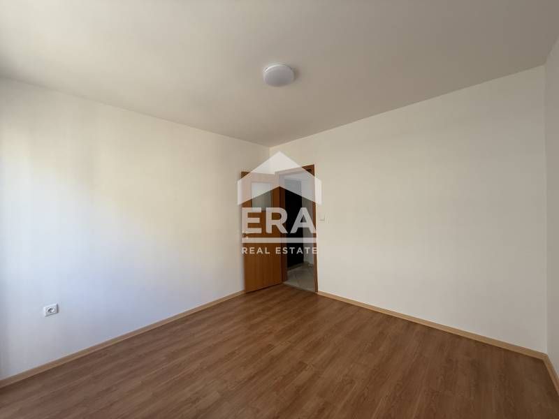 Дава се под наем Двустаен апартамент в Варна, Лятно кино Тракия - 52 кв.м за 368 € - Снимка #5