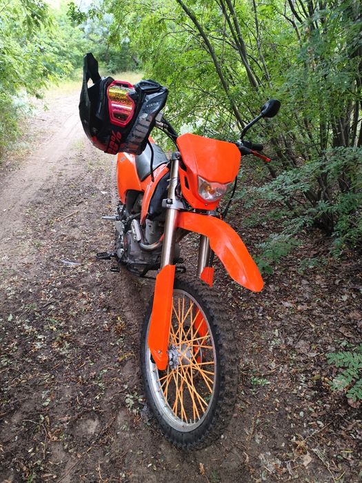 Мотоцикл Эндуро.